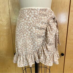 SHEIN Floral side Tie Ruffle Skirt S